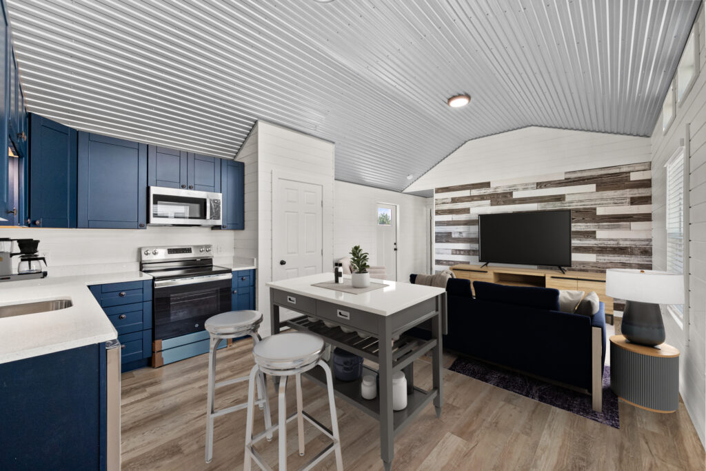 Custom Cabin Homes for Hill Country Landowners